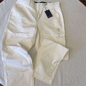 NEW Crown & Ivy Men's Classic White Chinos Golf Pants MotionFlex style 32 x 32